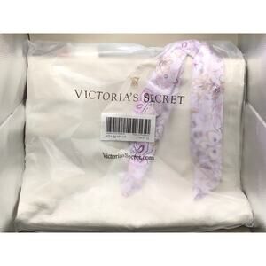 Victoria’s Secret Tote Bag with Floral-Embossed Scarf (Brand New)